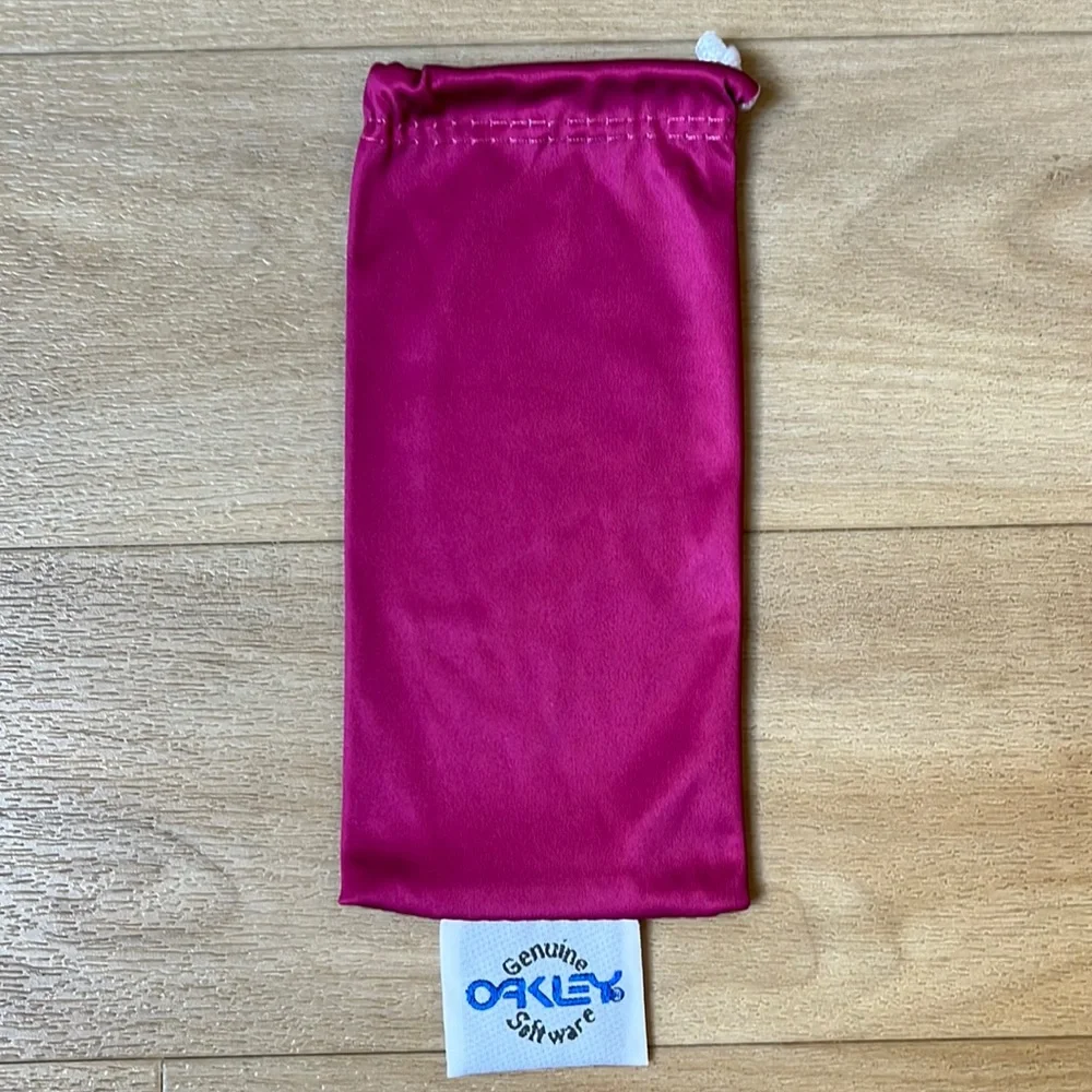 Oakley Microbag - Picture 1 of 3